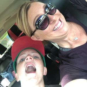 Meet your Posher, Pamela